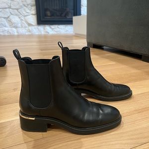 Zara faux leather bootie, size 8 (38)